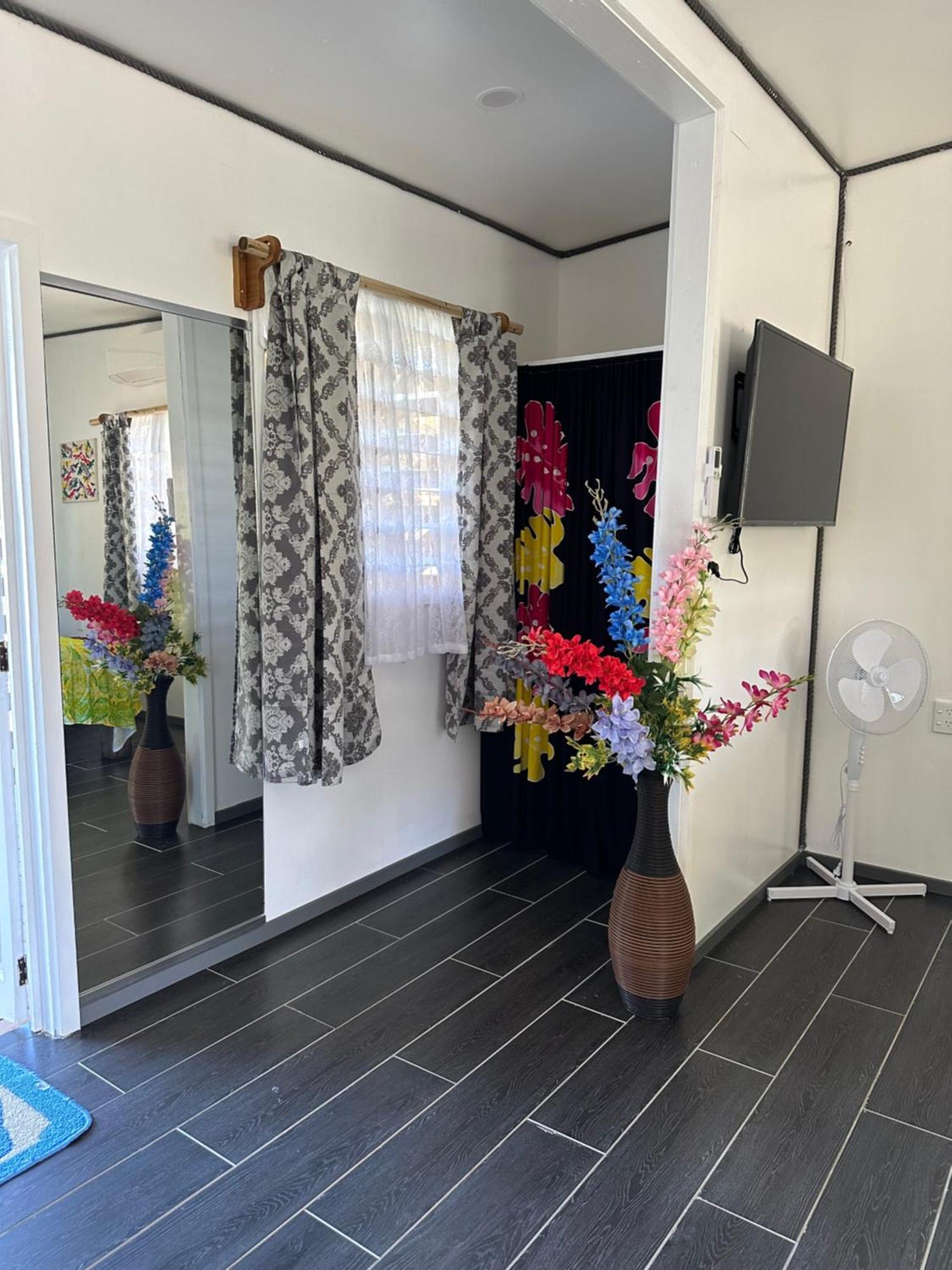 Rangiriri Vacay Unit 2 Villa Arutanga Bagian luar foto